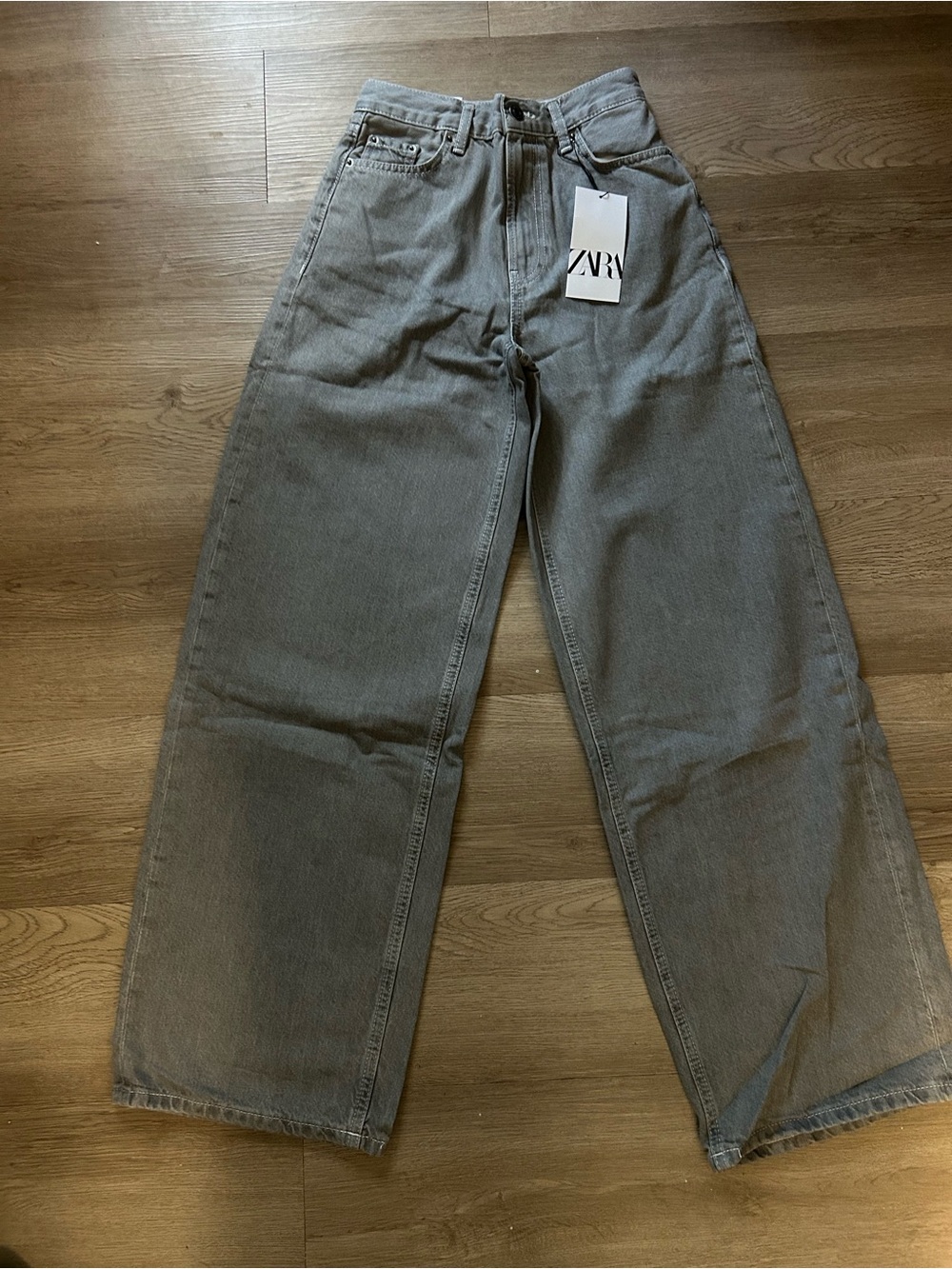 NWT Zara Grey High-Waisted Wide Leg Denim Jeans - Size 0 / EUR 32 #505